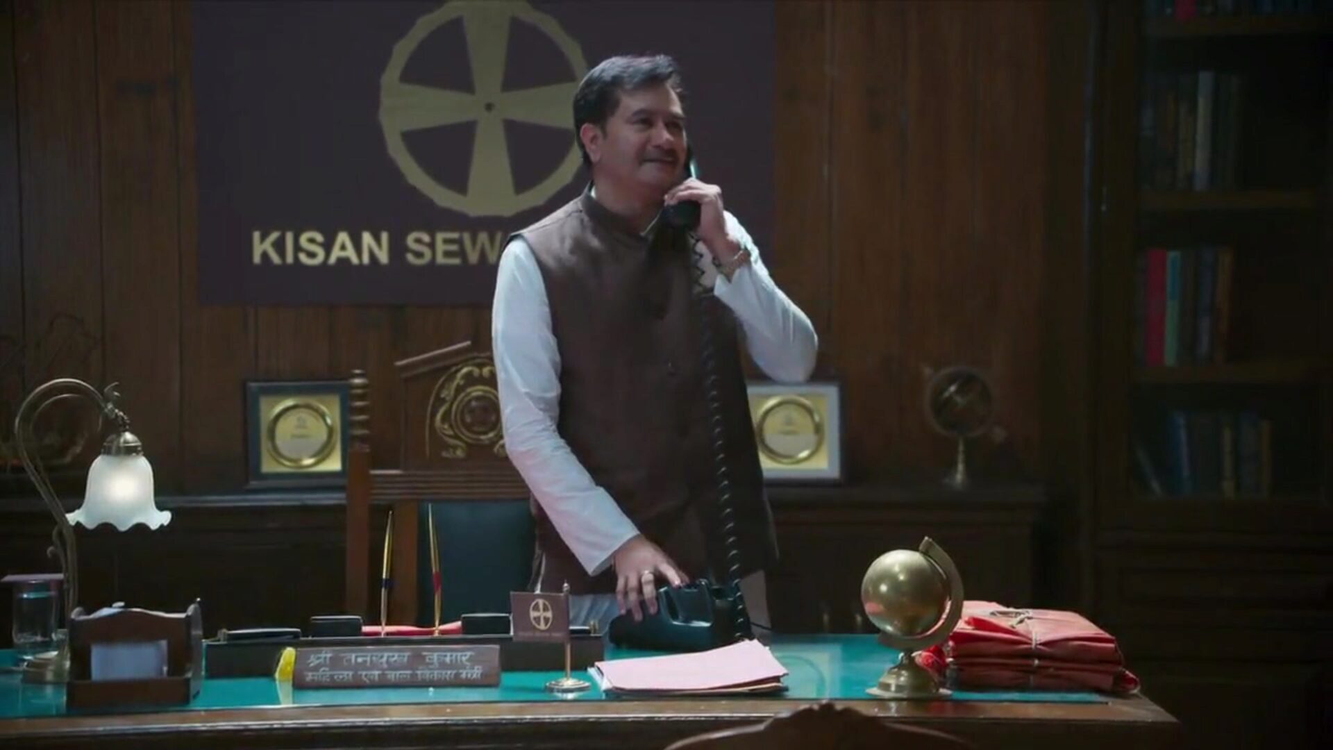 Indian Politician Hard Sex in Office with Female Co-Leader Netaji fuck her co-leader in his office after that babe gives a deep blow job him Desk Sex Couch Sex Fucking from behing